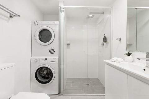 The Merchant Hotel - Great Ocean Road Tourism 6