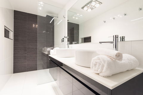 Waterfall Springs Retreat And Wildlife Sanctuary - Great Ocean Road Tourism 1