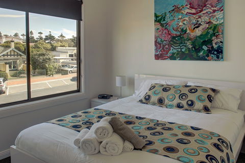 AART Apartments - Great Ocean Road Tourism 0