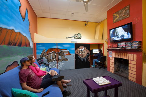 Alice Lodge Backpackers - Great Ocean Road Tourism 2