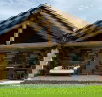 Amarina Farm Stay and Gardens