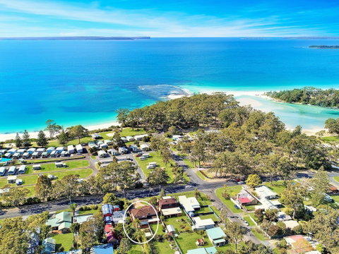 Burrill By The Beach - Great Ocean Road Tourism 0