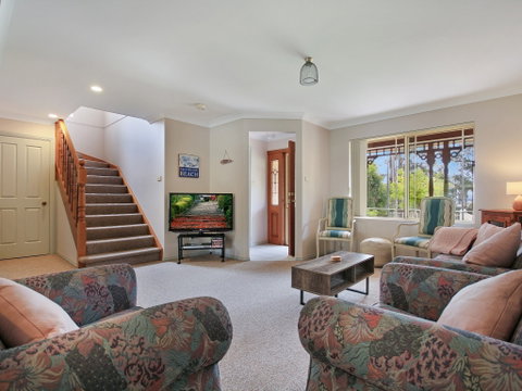 Burrill By The Beach - Great Ocean Road Tourism 2
