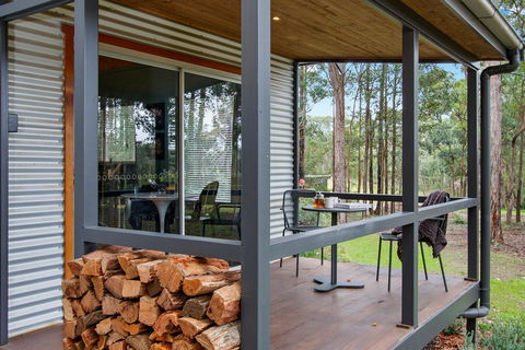 Clyde Cottage- Glenhuntly Estate - Great Ocean Road Tourism 1