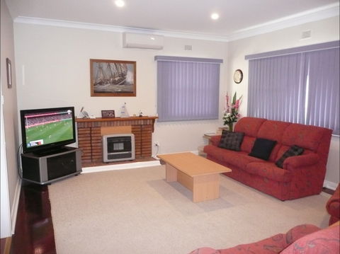 Jetty Views - Great Ocean Road Tourism 2