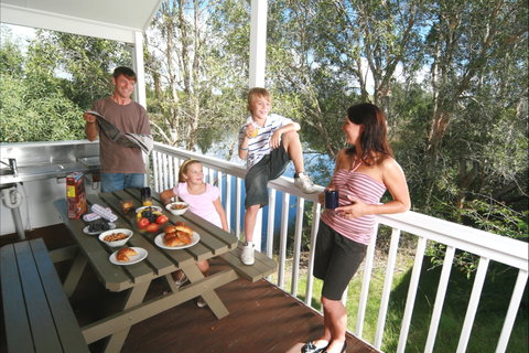 Kirra Beach Tourist Park - Great Ocean Road Tourism 2