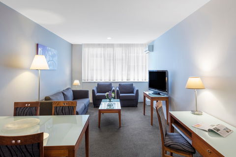 Park Regis Griffin Suites - Great Ocean Road Tourism 2