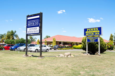 Pines Country Club Motor Inn - Great Ocean Road Tourism 0