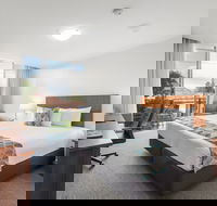 Quality Hotel Bayside Geelong - Great Ocean Road Tourism