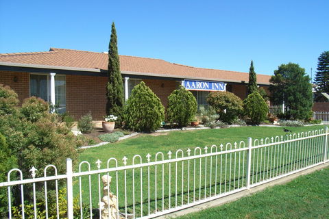 Aaron Inn Motel - Great Ocean Road Tourism 0