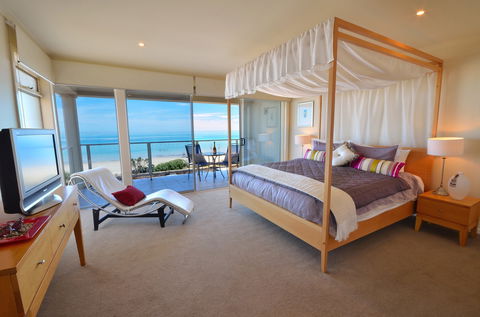 Adelaide Luxury Beach House - Great Ocean Road Tourism 1