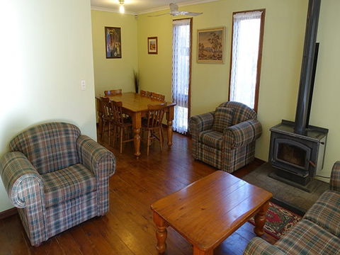 Arch Cottage - Great Ocean Road Tourism 2