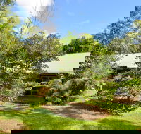 Bushland Cottages and Lodge Yungaburra - Great Ocean Road Tourism
