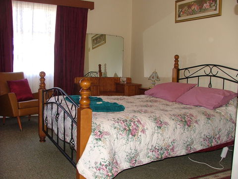 Kirazz House - Great Ocean Road Tourism 1