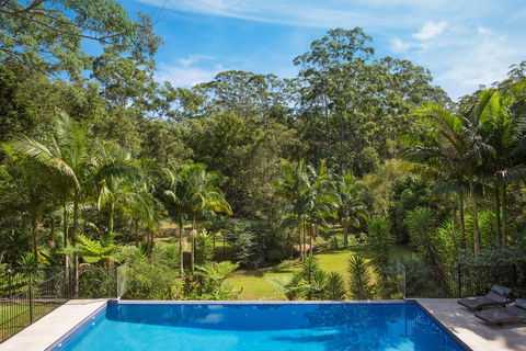 Le Chateau - Great Ocean Road Tourism 2