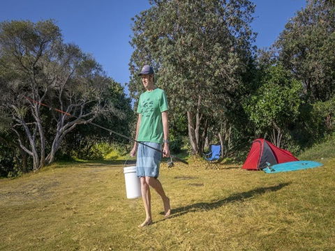 Racecourse Campground - Great Ocean Road Tourism 0