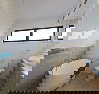 The Shore Break - Great Ocean Road Tourism