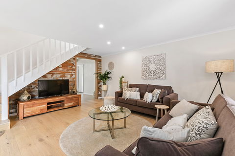 The Beach House Anglesea - Great Ocean Road Tourism 1