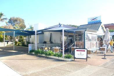 Ocean Spray Holiday Apartments - Great Ocean Road Tourism 1