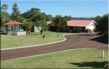 Karri Forest Motel & Restaurant - Great Ocean Road Tourism 2