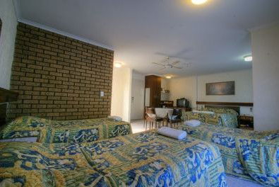 Albury Burvale Motor Inn - Great Ocean Road Tourism 0