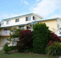 Angourie Waves - Great Ocean Road Tourism