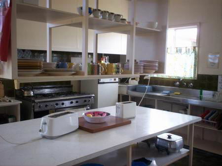 Tingle All Over - Youth Hostels Of Australia - Great Ocean Road Tourism 3