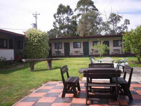 Tingle All Over - Youth Hostels Of Australia - Great Ocean Road Tourism 4