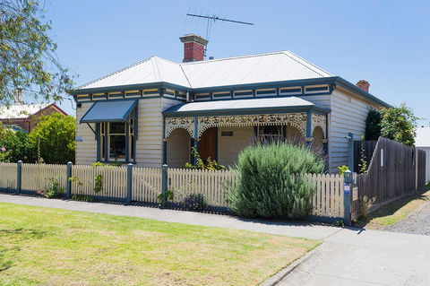 Abaleen House - Great Ocean Road Tourism 0