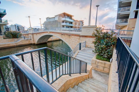 Dolphin Quay 3 Bedroom Apartment - Great Ocean Road Tourism 0