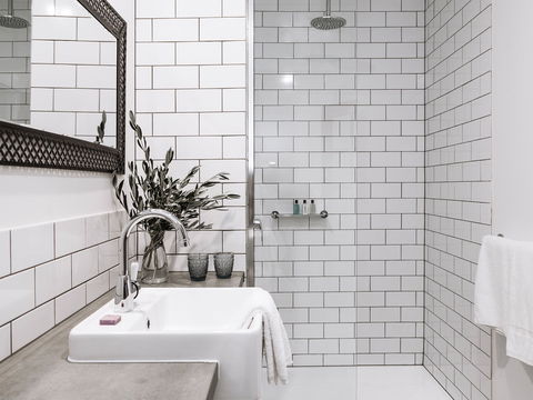 Farmers Arms Hotel Daylesford - Great Ocean Road Tourism 1