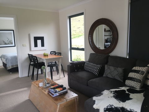 Farm Pod At Twamley Farm - Great Ocean Road Tourism 2