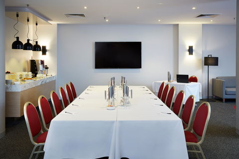 Ibis Perth - Great Ocean Road Tourism 1