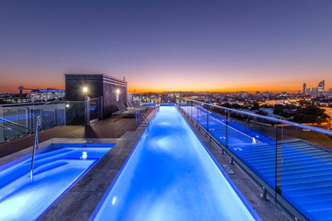 Oaks Brisbane Woolloongabba Suites - Great Ocean Road Tourism 0