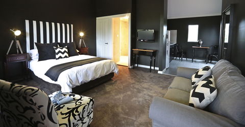 One Paddock Currency Creek Villas And RETREAT - Great Ocean Road Tourism 0