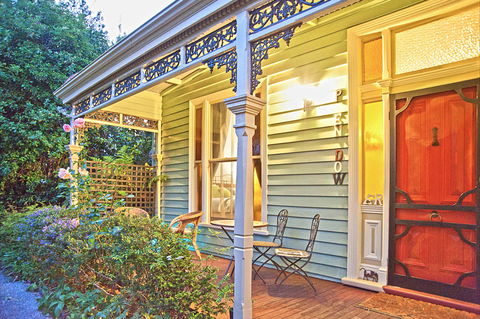 Pendower House B&B And Self Contained Apartments - Great Ocean Road Tourism 1