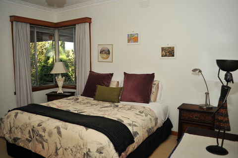 Rosetta's Garden Guesthouse - Great Ocean Road Tourism 2