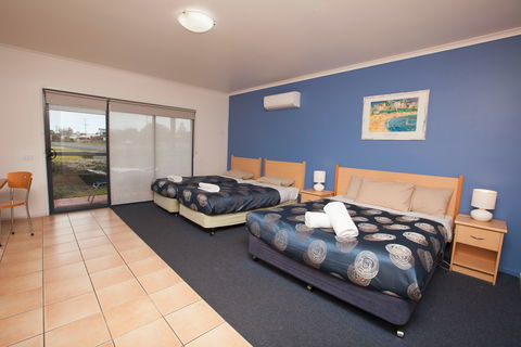 Seaview Motel And Apartments - Great Ocean Road Tourism 2