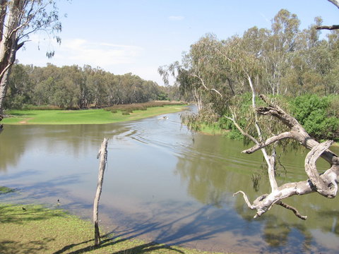 The Shanty Waterside Cottages - Great Ocean Road Tourism 0