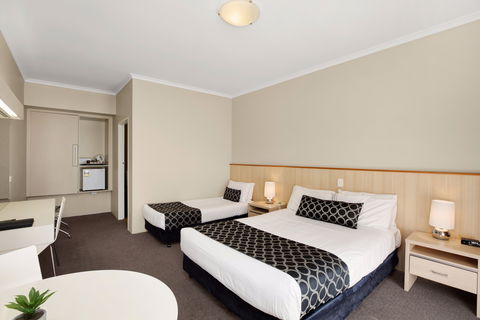 Adelaide Road Motor Lodge - Great Ocean Road Tourism 0