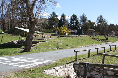 Barbour Park Rest Area - Great Ocean Road Tourism 1