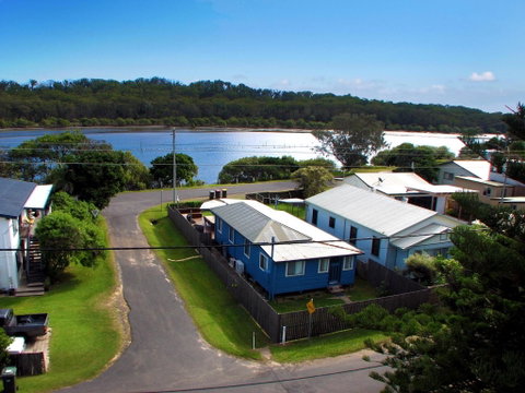 Blue River Shack - Great Ocean Road Tourism 2
