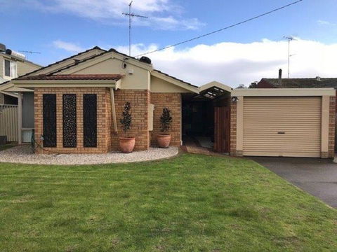 Canalside Family Getaway - Great Ocean Road Tourism 0