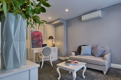 Canberra Rex Hotel - Great Ocean Road Tourism 2