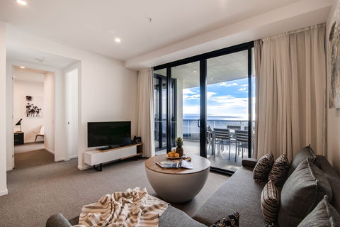 Iconic Kirra Beach Resort - Great Ocean Road Tourism 2