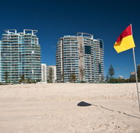 Reflections Coolangatta Beach - Great Ocean Road Tourism
