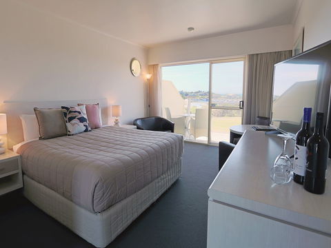 Robe Harbour View Motel - Great Ocean Road Tourism 1