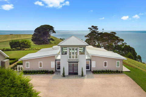 Table House Farm - Great Ocean Road Tourism 0