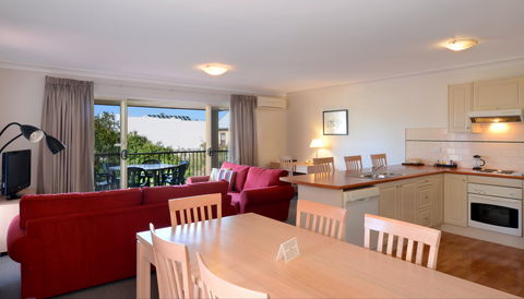 Terralong Terrace Apartments - Great Ocean Road Tourism 2