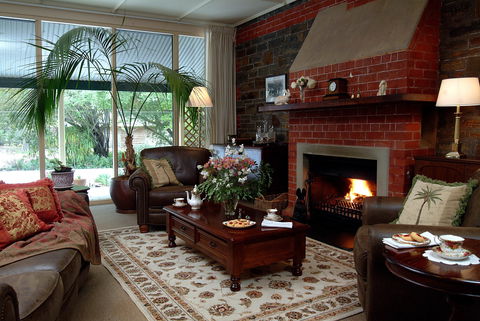 The Lodge Country House - Great Ocean Road Tourism 1
